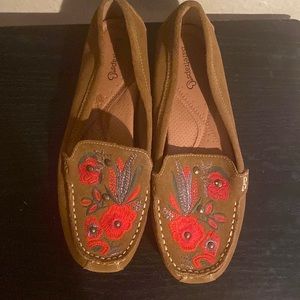 Women’s Moccasins Size 7 1/2